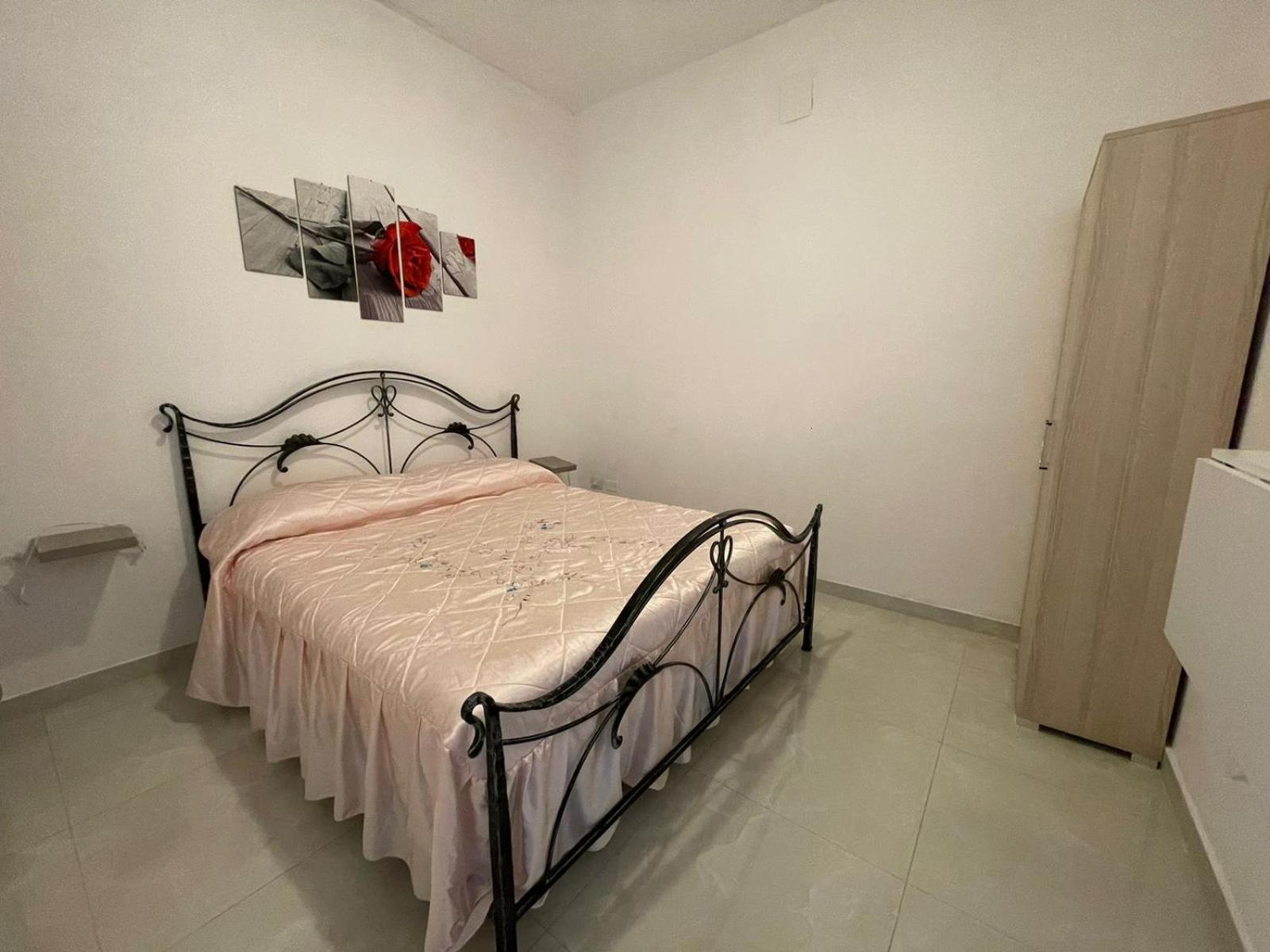 Villa Lu Sole, Lu Mare E Lu Ientu Torre Lapillo Exterior foto